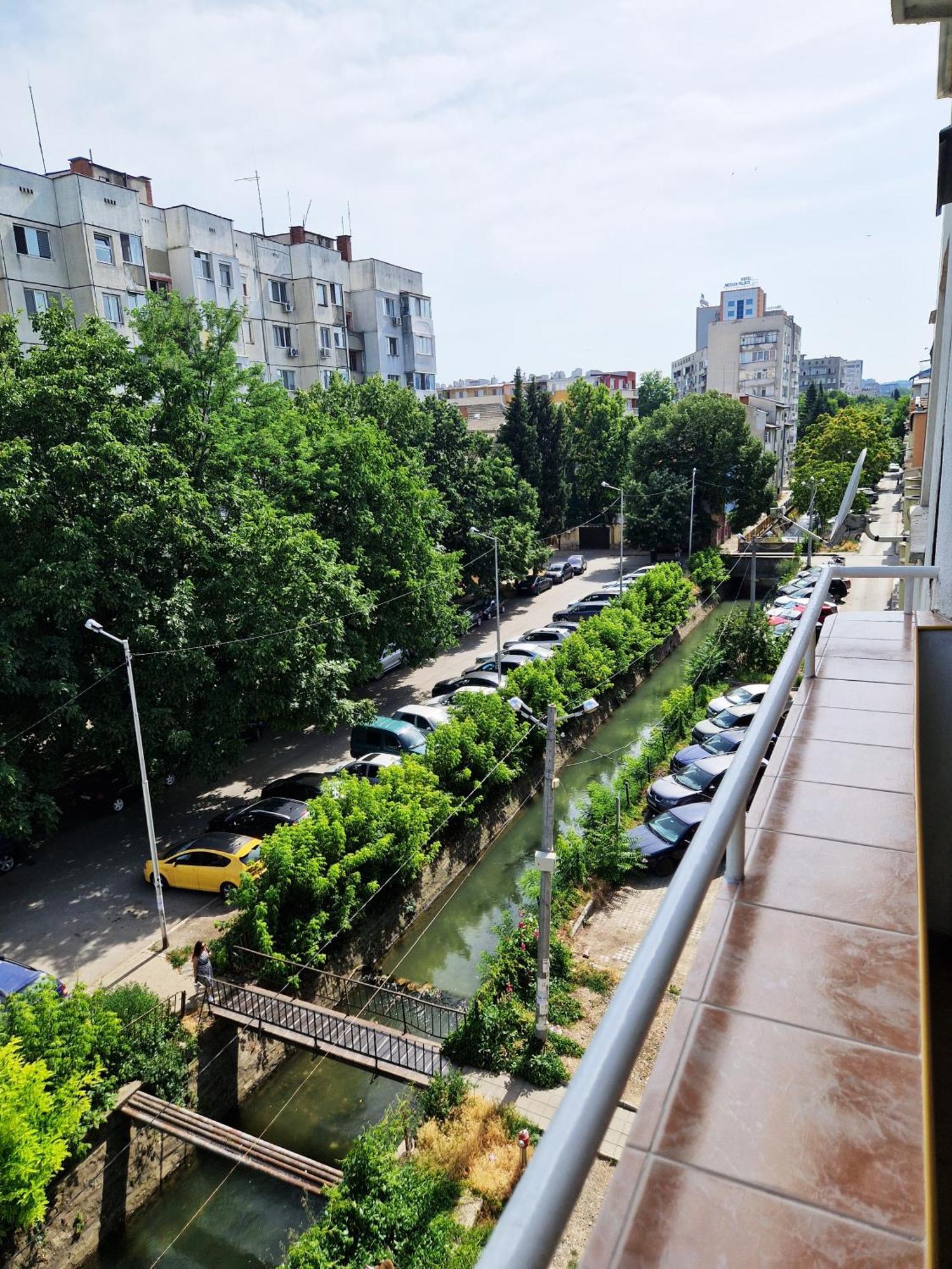 Central Apartment - Spacious Designer Property In Stara Zagora Exteriér fotografie